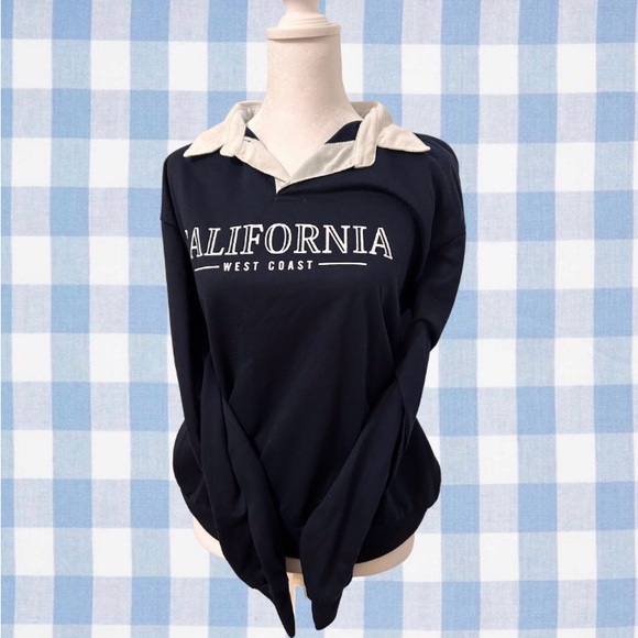 ROMWE Tops - ROMWE White and Blue Preppy Sweatshirt